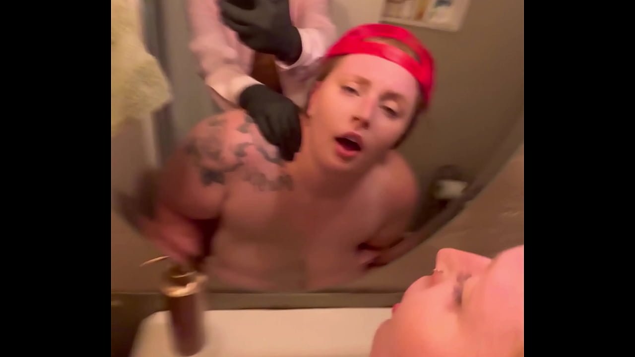 Mia Dior Gets Fucked By Gibby The Clown To The MCDONALDSSSSSS Theme Song LOL